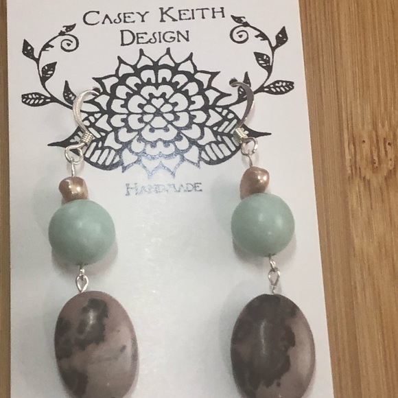 Jasper, Amazonite & Pearl Earrings - Picture 6 of 7